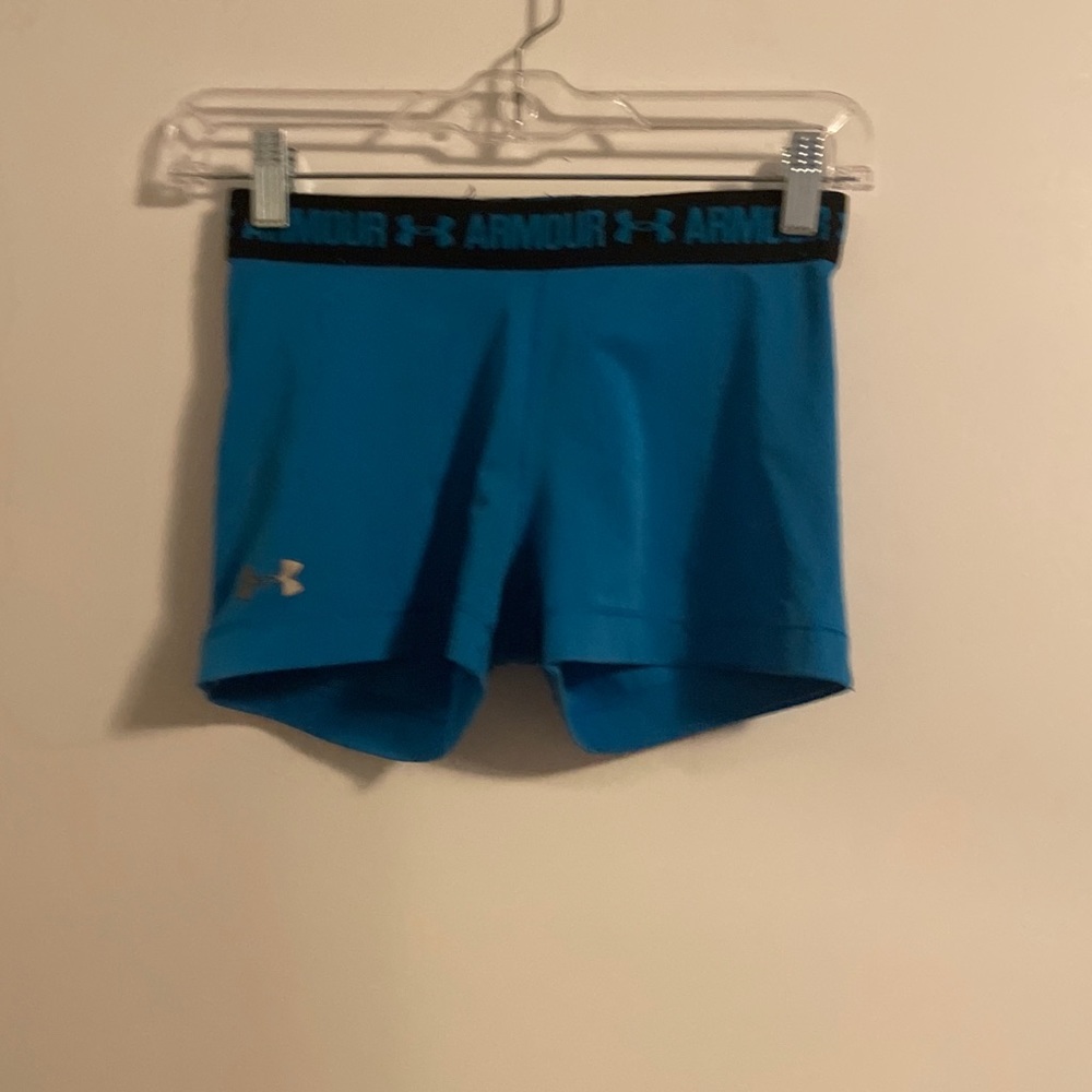Blue under armor shorty shorts great condition!